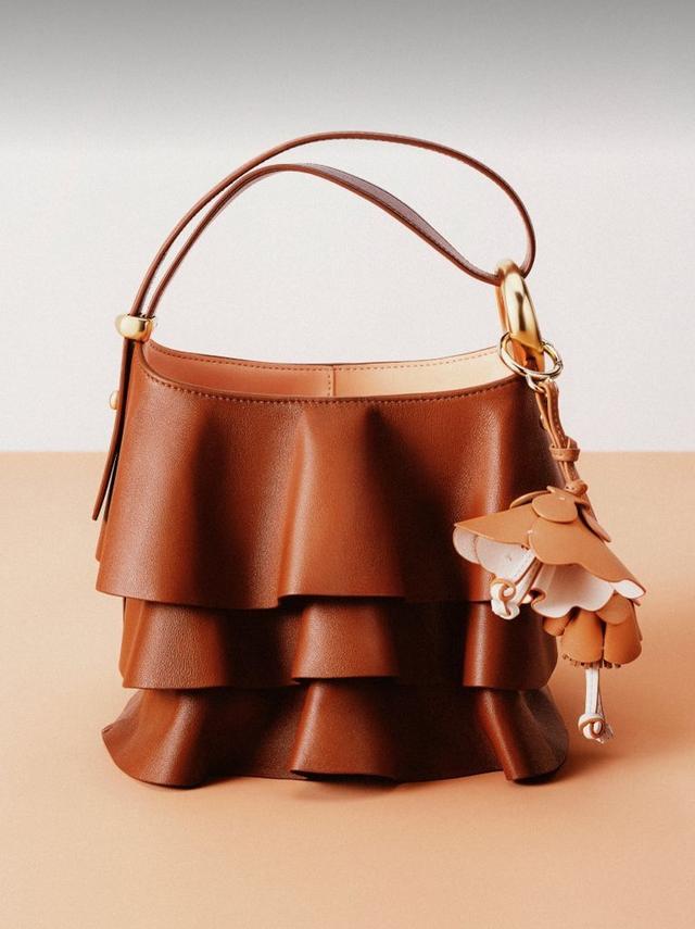 クラシックに華やいで