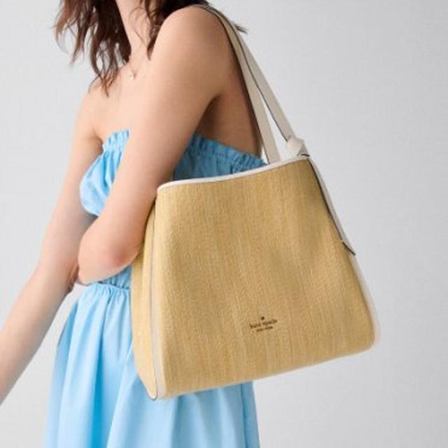 ショルダーバッグを見る